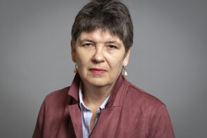 Claire Fox Wiki