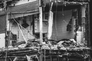 earthquake Photo Jose Antonio Gallego Vázquez Unsplash