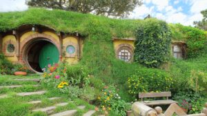 Lord of the rings public domain e1785418882279