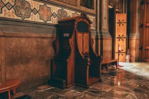 Confessional Unsplash