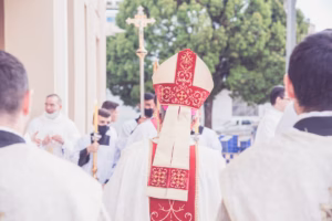 Bishop Unsplash