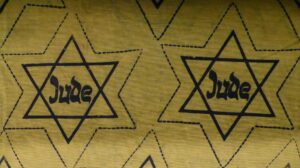 Schools in England must recognise antisemitism as distinct category of harm, report says